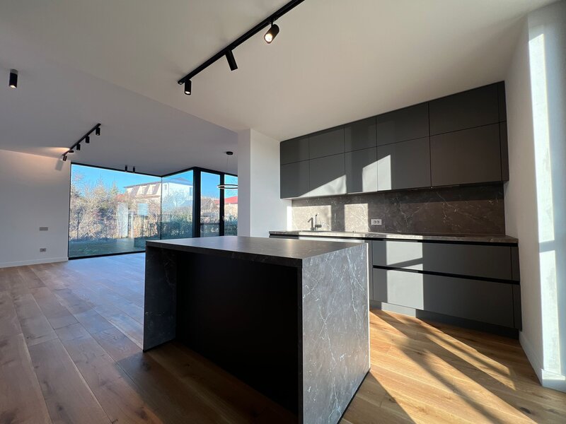 Amber Forest, Tunari, vila de lux de inchiriat, 4 camere